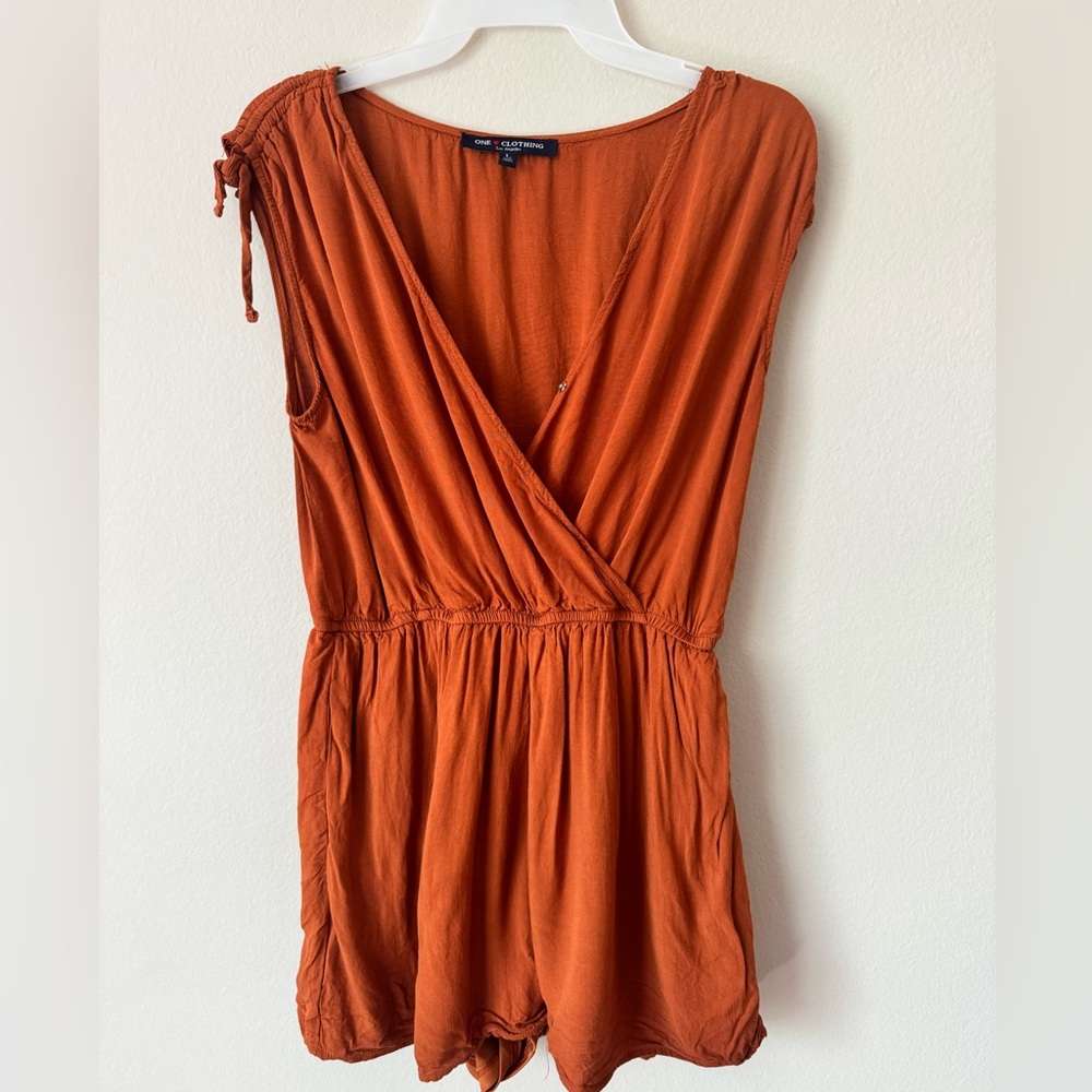 One love Romper size L